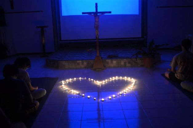 Ibadat taize pada hari pertama (3)PAKAI